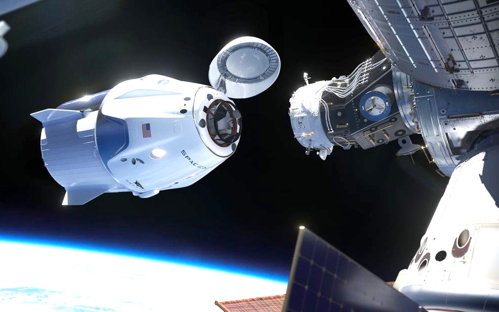 SpaceX太空船與國際空間站對接,進行曆史性的NASA任務