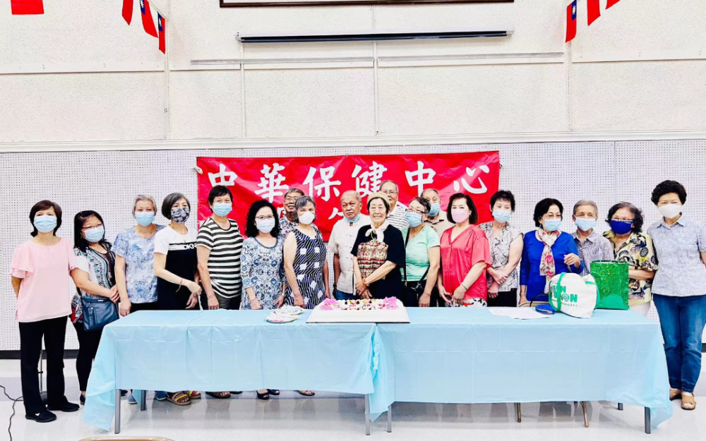 中华保健中心五月廿一日举行庆生会 王德纹中医师主讲养生穴位保养要诀