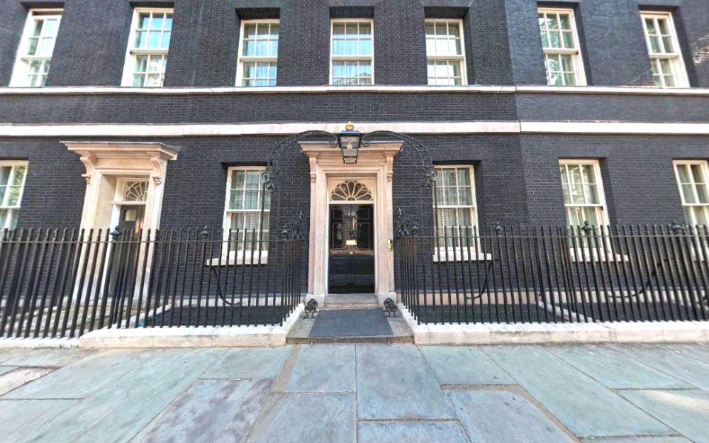 英國首相翻新唐甯街10號陷困境 面臨監管機構正式調查