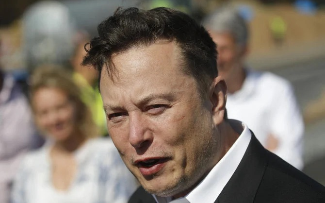 特斯拉CEO馬斯克質疑一天四次新冠病毒檢測 “兩陽兩陰”結果