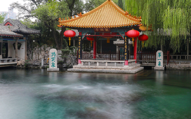 济南古城历史街区 济南娃娃的泉畔童年