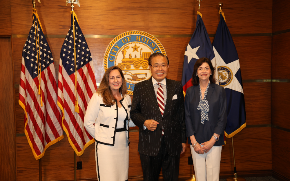 李蔚華獲任命為「休士頓第一委員會」Houston First董事 首位華裔傑出人士人選,未來將掌管休士頓Johns Hall等10餘幢市府資產