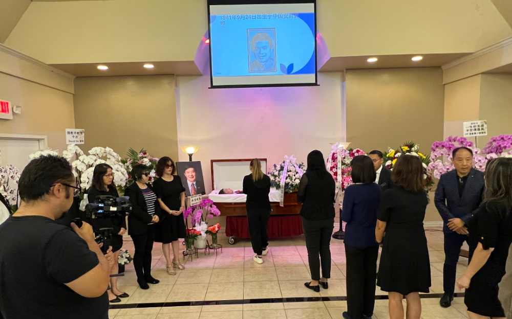 张教平教授追思会在永福殡仪馆举行 反思致命的胃癌