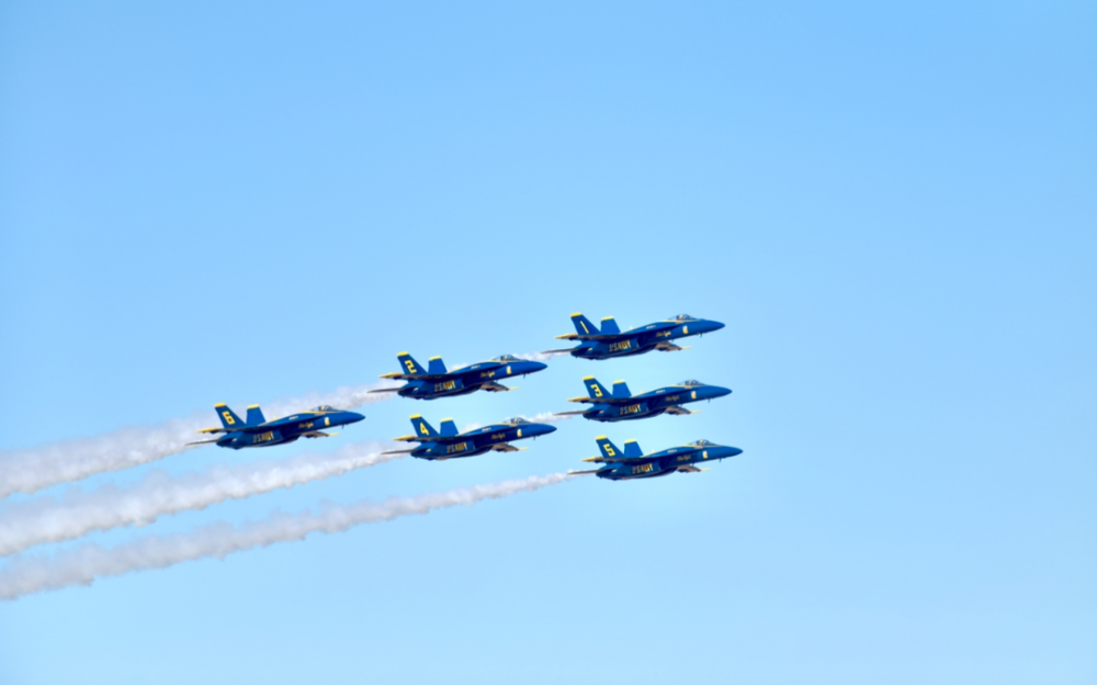 第40屆休斯頓航空展:經典與現代戰機齊飛,重現珍珠港與越戰曆史