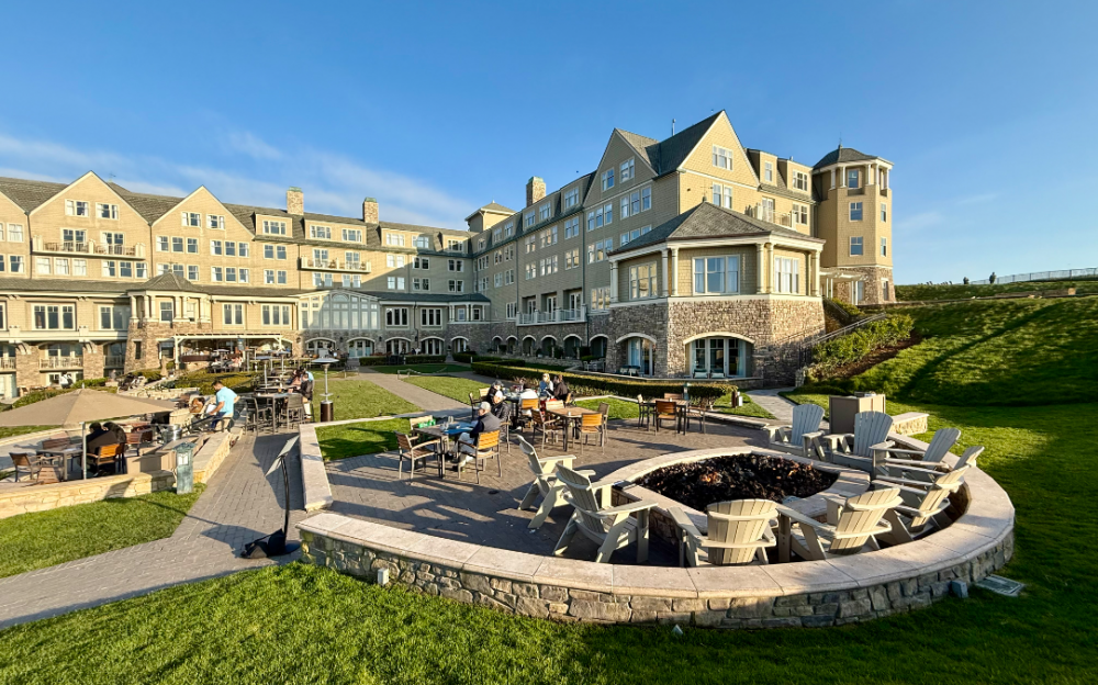 海天交融的诗意旅程:Half Moon Bay Ritz-Carlton的永恒魅力