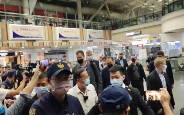 蓬佩奥再度访台為哪桩?选举前的挺台宣言造势演讲谁来买单?