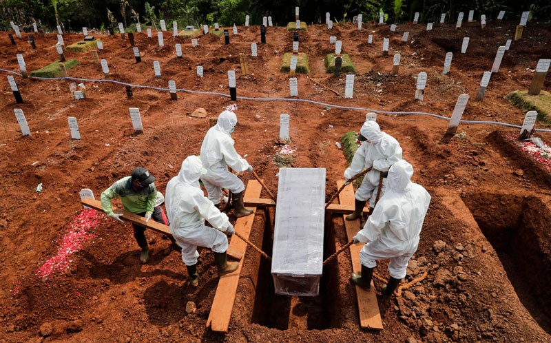 新冠病毒席卷印度 專家表示感染病例遠超5億 死亡人數尚未無法確定