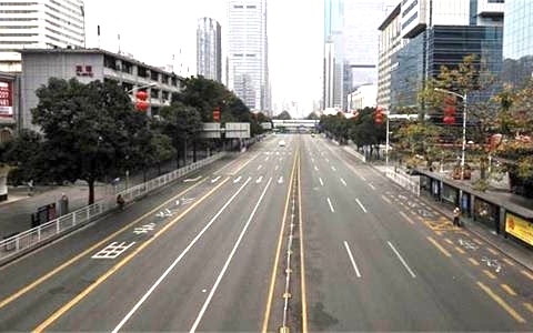中国广州市爆发新冠病毒感染 全巿实施“空城计”