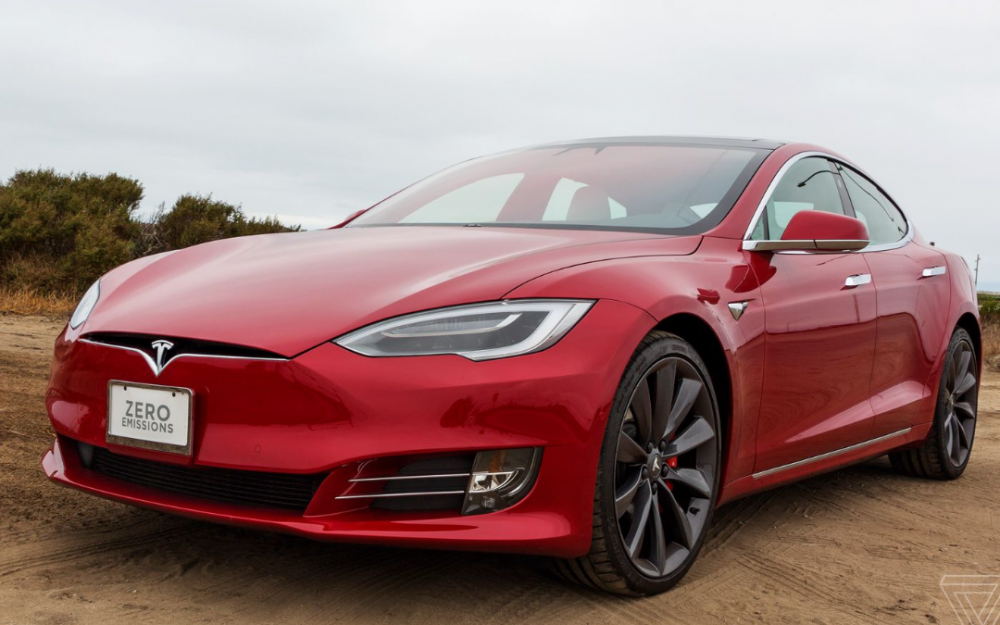 世界上最快的汽车-特斯拉 Model S Plaid 登场首秀 售价高达 13万美元